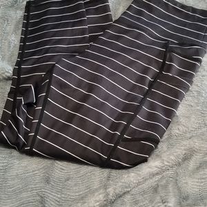 Black stripe pocket light and tights